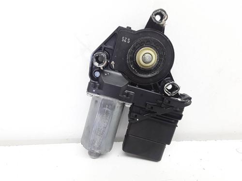 Right rear window motor VW GOLF V (1K1) | BP11113699E22