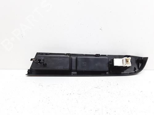 Used Right front window switch SUBARU XV (_GP_) [2011-2025]  18682971