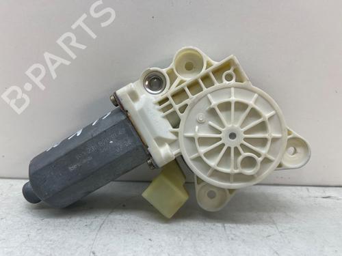 Rudehejsemotor forskærm venstre MERCEDES-BENZ CLK (C209) [2002-2010]  26334531