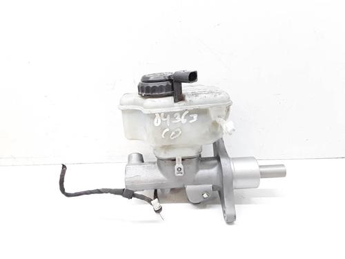 Used Brake master cylinder VW GOLF VI (5K1) 1.6 TDI (105 hp) 13468296
