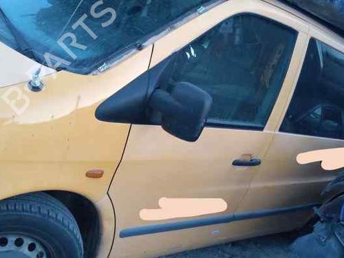 Left front indicator MERCEDES-BENZ VITO Bus (W638) 108 D 2.3 (638.164) | BP7474922C32