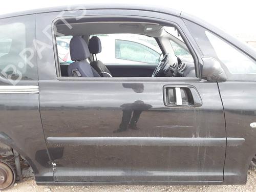 Used Right front door PEUGEOT 1007 (KM_) 1.6 16V (109 hp) 8421473
