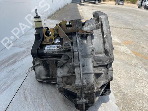 Gearbox RENAULT TRAFIC II Van (FL)  | BP26874333M3