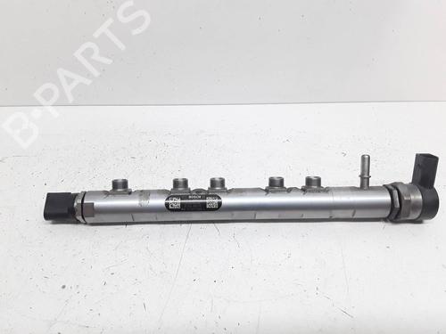 Used Injection rail TOYOTA AVENSIS Saloon (_T27_) 2.0 D-4D (WWT271_) (143 hp) 15499139