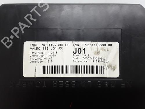Sikringsdåse CITROËN C5 I (DC_) 2.0 HDi (DCRHZB, DCRHZE) | BP8372629E1 