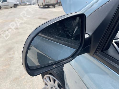 Used Left mirror HYUNDAI i20 I (PB, PBT) [2008-2015]  27440652