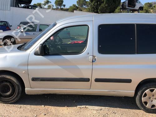 Grill CITROËN BERLINGO / BERLINGO FIRST Box Body/MPV (M_) 1.9 D 70 (MBWJZ, MCWJZ) | BP26721403C40 