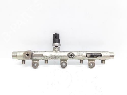 Used Injection rail CITROËN C5 II (RC_) [2004-2008]  7792705