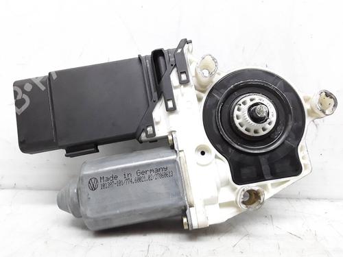Portierruitmotor linksvoor SEAT TOLEDO II (1M2) 1.9 TDI (110 hp) 8190491