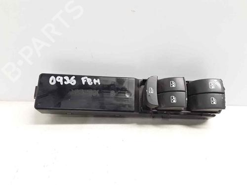 Used Left front window switch SAAB 9-3 Estate (E50) 1.9 TiD (150 hp) 16829120