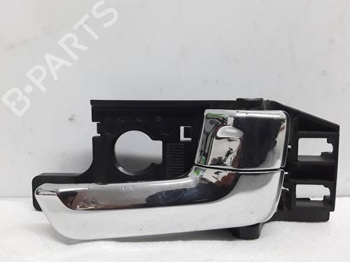 Høyre bak invendig håndtak KIA SPORTAGE II (JE_, KM_) 2.0 CRDi 4WD (113 hp) 8519830