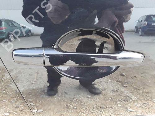 Used Front right exterior door handle MITSUBISHI OUTLANDER II (CW_W) [2005-2012]  22694654