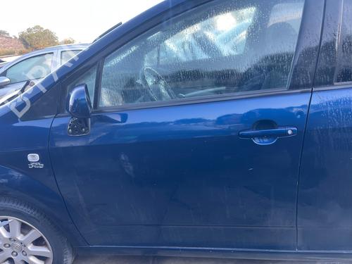 Used Left front door TOYOTA COROLLA Verso (ZER_, ZZE12_, R1_) 2.0 D-4D (CUR10_, CUR10R) (116 hp) 31281839