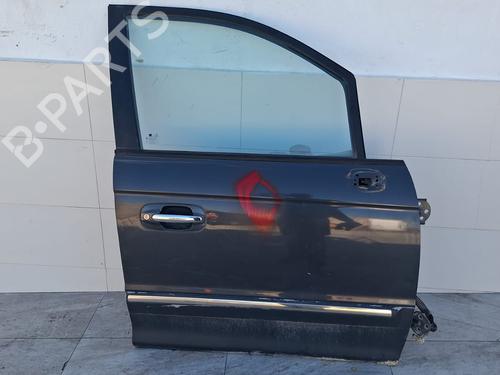 Used Right front door HYUNDAI TRAJET (FO) 2.0 CRDi (113 hp) 31906631