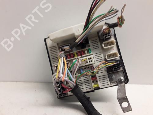 Used Fuse box RENAULT KANGOO / GRAND KANGOO II (KW0/1_) 1.5 dCi 85 (KW0K, KW0L, KW0B) (86 hp) 21073350