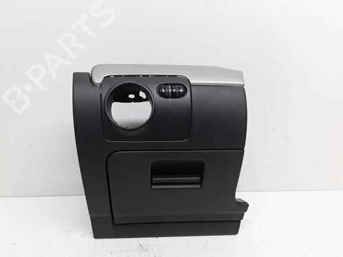 Used Glove box VW GOLF VI (5K1) 1.6 TDI (105 hp) 12316763
