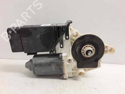 Portierruitmotor linksvoor SEAT TOLEDO II (1M2) 1.9 TDI (110 hp) 27668973