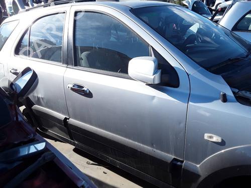 Used Right front door KIA SORENTO I (JC) 2.5 CRDi 4WD (140 hp) 12317727