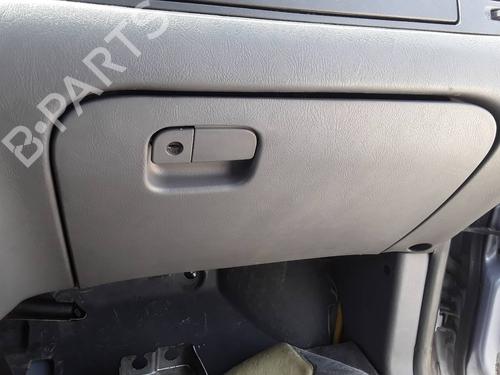Used Glove box HYUNDAI TRAJET (FO) 2.0 CRDi (113 hp) 18130417