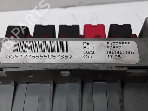 Fuse box FIAT IDEA (350_) | BP13308326E1 - Image 2