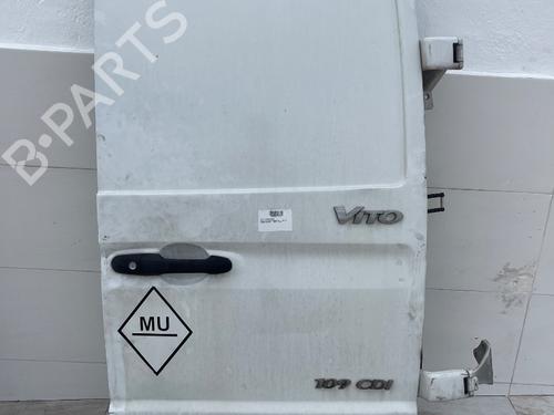 Used Right rear door Right rear door MERCEDES-BENZ VITO / MIXTO Van (W639) 109 CDI (639.601, 639.603, 639.605) (88 hp) 29464672 29464672