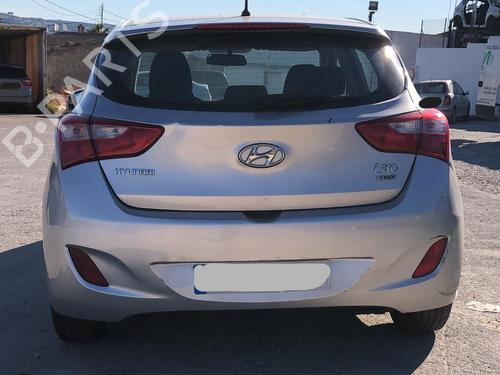 Forra trás esquerda HYUNDAI i30 (GD) | BP32328773C60