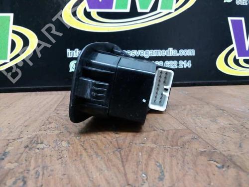Left front window switch HYUNDAI ACCENT II (LC)  | BP7468532I27
