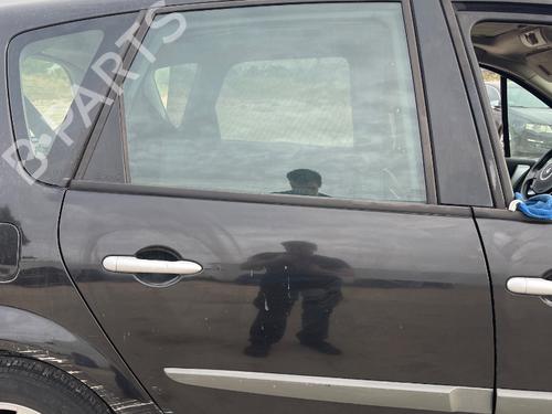 Used Right rear door RENAULT GRAND SCÉNIC II (JM0/1_) 1.9 dCi (116 hp) 28826347