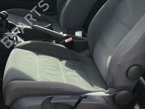 Left front window switch VW GOLF V (1K1) | BP30111244I27