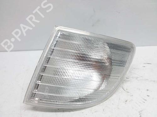 Blinklys foran venstre MERCEDES-BENZ VITO Van (W638) 112 CDI 2.2 (638.094) (122 hp) 7472597