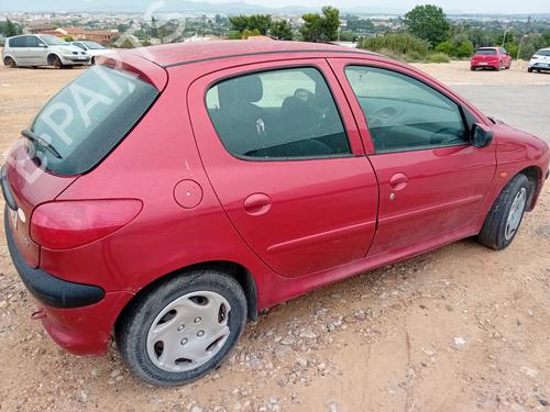 Højre baglygte PEUGEOT 206 Hatchback (2A/C) 1.9 D | BP15268614C35 