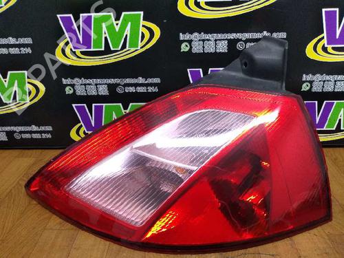 Used Right taillight RENAULT MEGANE II (BM0/1_, CM0/1_) [2001-2012]  7467656