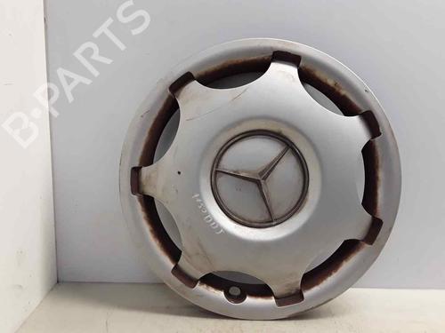 Used Hub cap MERCEDES-BENZ C-CLASS (W203) C 200 CDI (203.004) (102 hp) 25818380