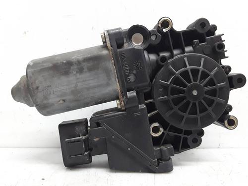 Vindusheismotor høyre foran AUDI A6 C5 (4B2) 1.9 TDI | BP8333291E20 