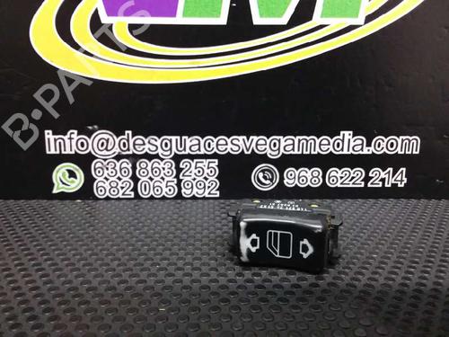 Right front window switch MERCEDES-BENZ C-CLASS (W202) C 220 (202.022) | BP7467674I26