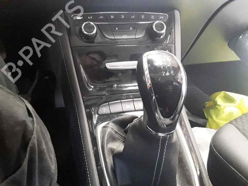 Used Gear lever OPEL ASTRA K Sports Tourer (B16) 1.4 Turbo (35) (150 hp) 24129746