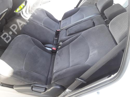 Used Rear seat MITSUBISHI GRANDIS (NA_W) 2.0 DI-D (NA8W) (136 hp) 12317372