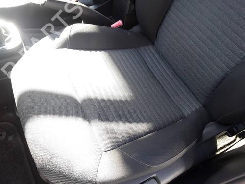 Sæde venstre fortil VW POLO V (6R1, 6C1) 1.2 TDI (75 hp) 18682921