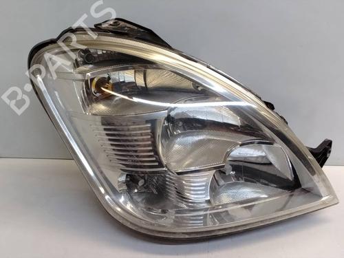 right-headlight-iveco-daily-iv-van-2006-2007-2008-2009-2010-2011-2012-38930725 main image