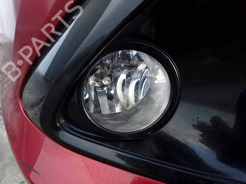 Used Right front fog light TOYOTA AURIS (_E18_) 1.8 Hybrid (ZWE186_, ZWE186R) (136 hp) 23229225