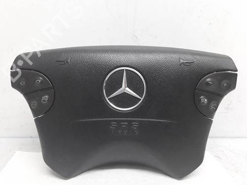 Førerens kollisjonspute MERCEDES-BENZ E-CLASS (W210) E 320 CDI (210.026) (197 hp) 8536634