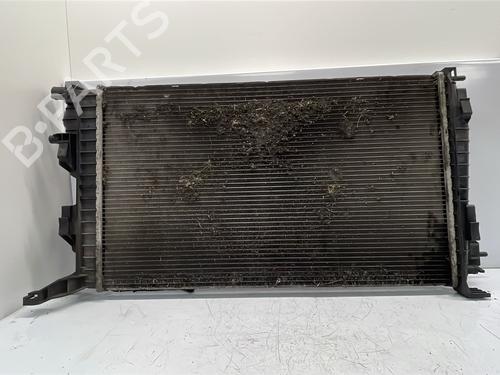Used Water radiator Water radiator 37724129 37724129