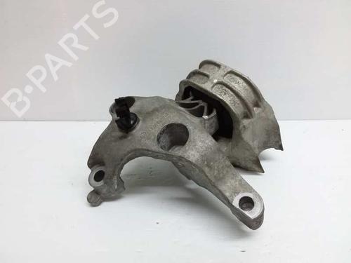 Used Engine mount DACIA SANDERO II [2012-2025]  10260916