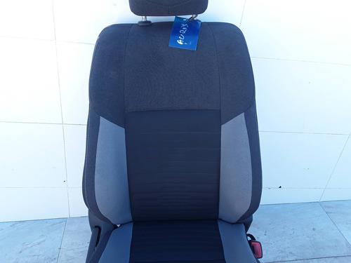 Right front seat TOYOTA AURIS (_E18_) 1.8 Hybrid (ZWE186_, ZWE186R) | BP33833021C16 - Image 3