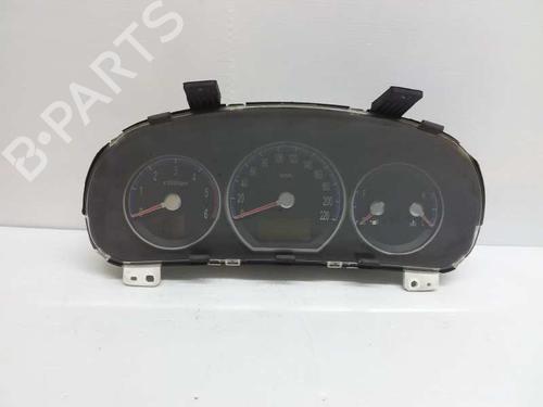 Used Instrument cluster HYUNDAI SANTA FÉ II (CM) 2.2 CRDi GLS (150 hp) 7470884