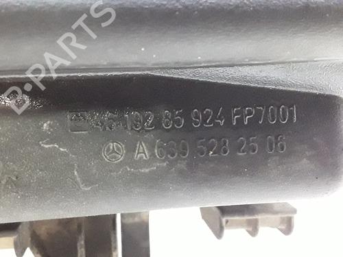 Air filter box MERCEDES-BENZ VITO Bus (W639) 111 CDI (639.701, 639.703, 639.705) | BP27407314M87 