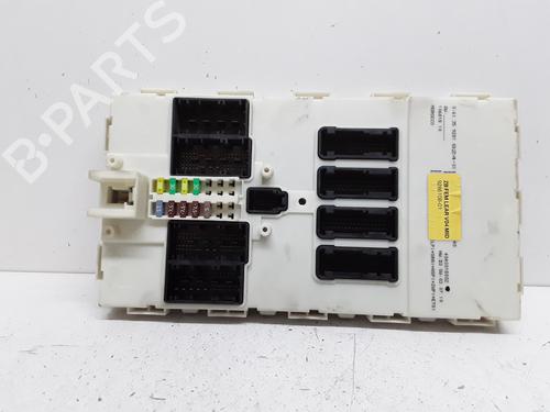 Used Fuse box BMW 3 (F30, F80) 320 d (184 hp) 21531631