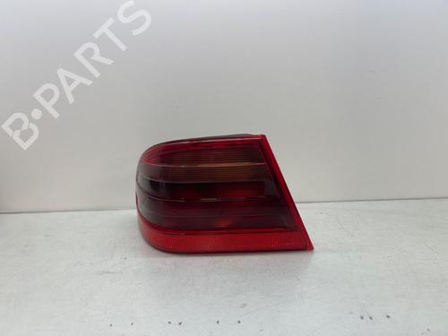 Used Left taillight MERCEDES-BENZ E-CLASS (W210) E 290 Turbo-D (210.017) (129 hp) 21866537