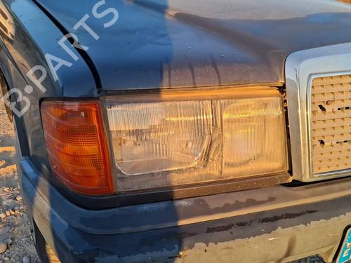 Used Right headlight Right headlight MERCEDES-BENZ 190 (W201) E 1.8 (201.018) (109 hp) 39993555 39993555