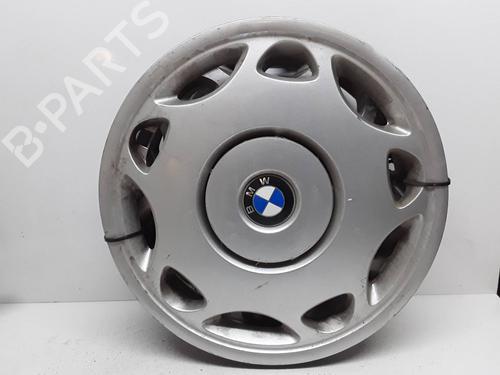 Used Hub cap BMW 3 (E36) 318 i (113 hp) 25818232